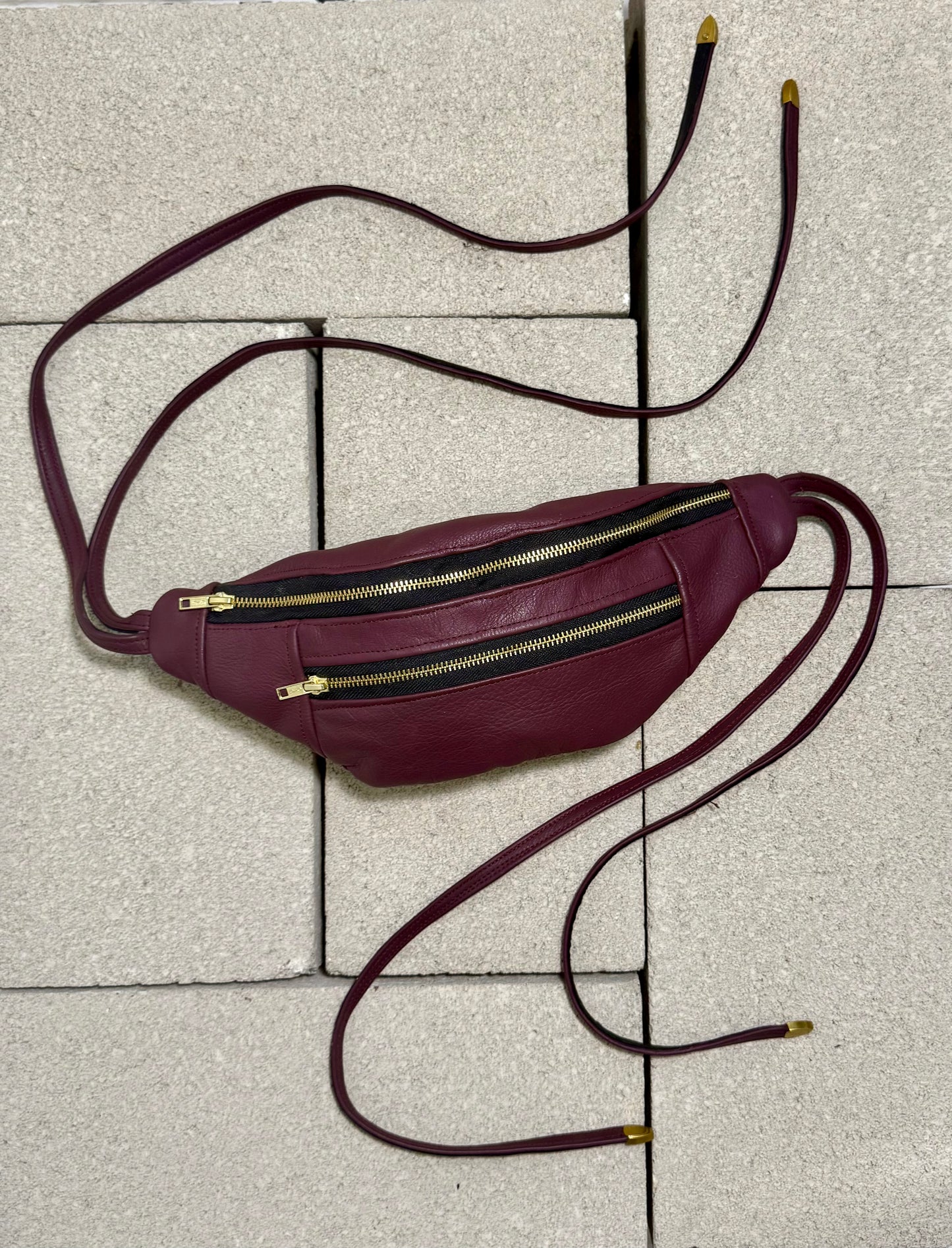 "SKYWALKER" CROSSBODY - SMALL